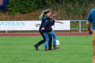Bild 136 - B-Juniorinnen FSG FraWie hat Besuch aus Berlin
